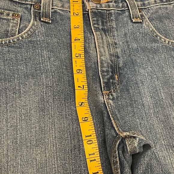 Carhartt Men’s Jeans, Traditional Fit Size 32 X 30. - Picture 4 of 9